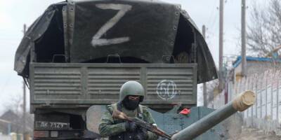 На правительственных зданиях Сахалинской и Архангельской областей загорелась буква Z