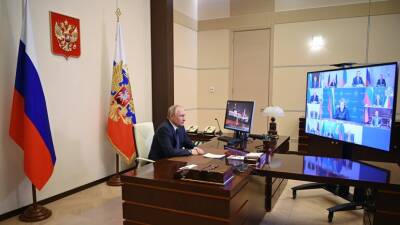 Путин и члены Совбеза почтили память погибших в ходе операции на Украине
