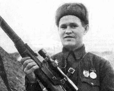 Главные герои Сталинградской битвы: какие подвиги они совершили - Русская семерка