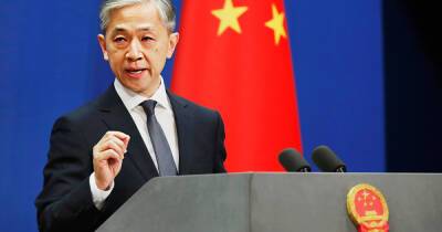 Китай хочет сыграть "конструктивную роль" в переговорах Украины и России