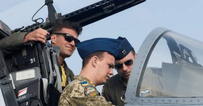 "Мало кто по-настоящему понимает возможности летчиков", - американский военный о ВВС Украины - focus.ua - Россия - США - Украина - шт. Калифорния - Джерси - Миргород