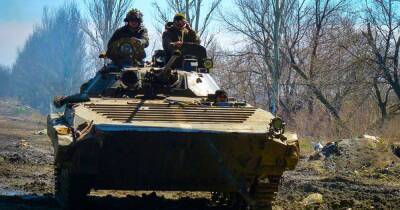 Украинские военные уничтожили 18 военных и 5 БТР врага на Запорожском направлении