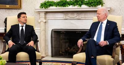 Зеленский и Байден провели часовой телефонный разговор: о чем беседовали президенты