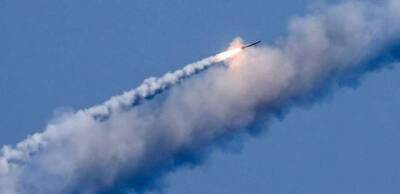 Враг нанес авиаудар по Днепру – две ракеты попали в цель