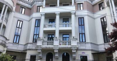 В Крыму хотят "национализировать" квартиру семьи Зеленского: кому ее отдадут