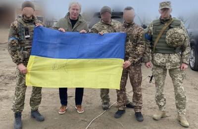 Поддержка от легенды: Алексей Михайличенко посетил наших воинов (фото)