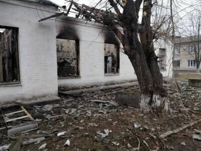 Оккупанты обстреляли больницу в Запорожской области, три человека погибло