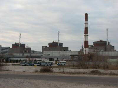 На Запорожской АЭС заявили, что бои возле станции прекратились, радиационный фон в норме, но ядерная безопасность нарушена