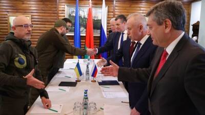 В Беловежской Пуще закончился второй раунд переговоров России и Украины