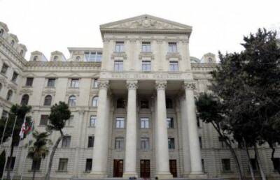 В МИД Азербайджана назвали число соотечественников, покинувших Украину