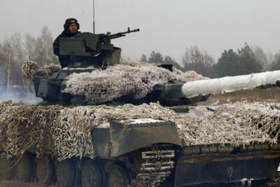 Девятый день войны: российские военные стремятся окружить Киев и ослабить сопротивление