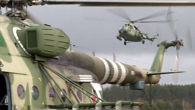 Переброска личного состава и патрулирование: работа российских вертолётов на границе РФ и Украины