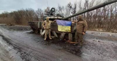Российское войско потеряло 250 танков и более 30 самолетов, — Генштаб