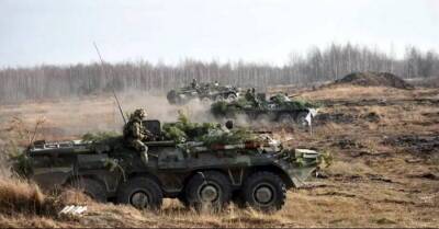 Под Киевом российские войска вступили в бой друг с другом: минус 9 танков и 4 БТР
