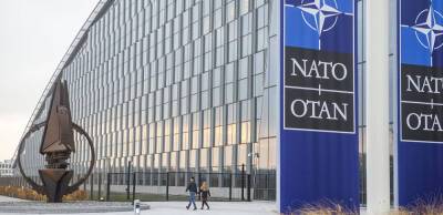 НАТО обговорить закриття неба над Україною. Що це дасть і чому цього досі не зробили