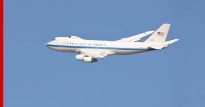 "Самолет судного дня" Boeing E-4B заметили в небе над США