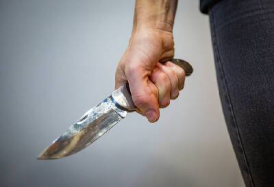 «Нож в спину». В Смоленской области мужчина зарезал своего собутыльника