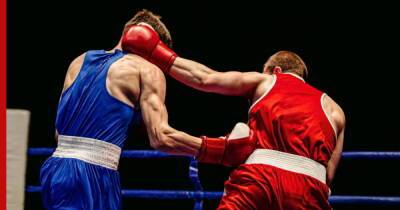 Российских и белорусских боксеров отстранили от международных соревнований