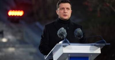 Неуверенные в себе слабаки: Зеленский ответил на отказ НАТО закрыть небо над Украиной
