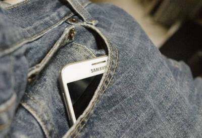 СМИ: компания Samsung объяснила приостановку поставок в Россию проблемами с отправкой товаров