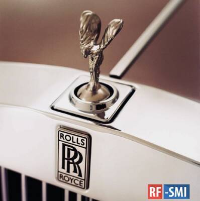 Forbes: Rolls-Royce приостановила поставки автомобилей в России из-за ситуации с Украиной