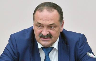 Глава Дагестана Меликов предупредил поставщиков продуктов о недопустимости повышения цен на хлеб