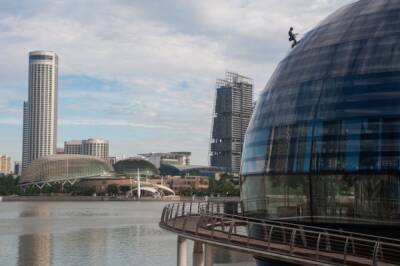 Власти Сингапура ограничили финансовые операции с Центробанком РФ