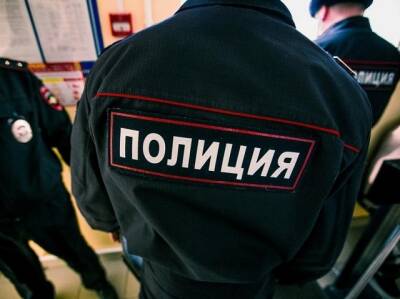 В Челябинской области в закрытой квартире обнаружили тело мужчины