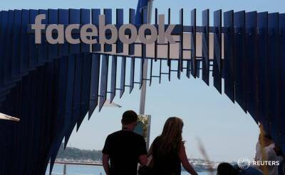 Facebook и Twitter заблокированы в России