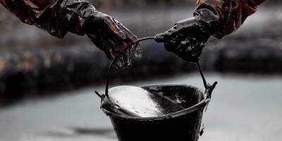 Коити Хагиуда - Япония готовится продавать нефть из стратегических резервов - ruposters.ru - Россия - Китай - США - Германия - Япония