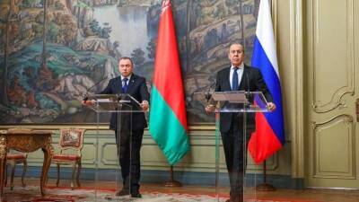 Главы МИД Беларуси и России обсудили по телефону ситуацию вокруг Украины