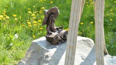 В Рязани установят ещё пять скульптур грибов с глазами