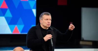 В Италии арестовали две виллы телеведущего Владимира Соловьева и имение Алишера Усманова