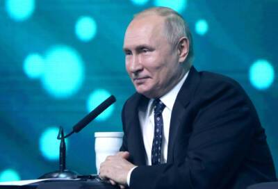 Владимир Путин заявил, что военное положение на территории России вводить не планируется
