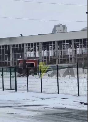 В Харькове разбомбили спорткомплекс "Унифехт"