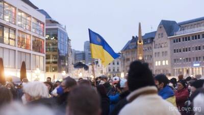 В Израиле проходят ежедневные митинги и пикеты в поддержку Украины