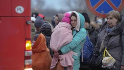15 спасенных украинских беженцев в час: израильские парамедики на границе в Польше
