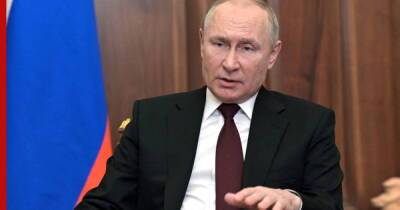 Путин поручил правительству составить список стран, которые ввели санкции против России