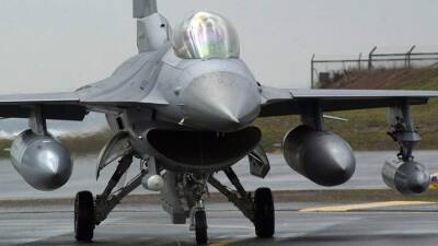 Польша может поставить Украине МиГ-29 и Су-25 в обмен на F-16 от США