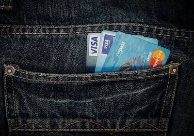 Visa и MasterCard уходят из России