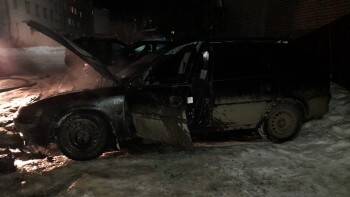 Жительница Вологодской области из-за пожара лишилась автомобиля