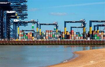 В Великобритании рабочие в порту отказываются выгружать российскую нефть с корабля