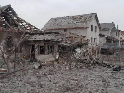 Разрушены дома, есть погибший и пострадавшие. Оккупанты РФ нанесли ракетные удары по Коростеню и Овручу