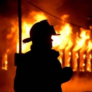 В Нестерянке и в Гуляйполе горят жилые дома: спасатели пока не могут выехать на место из-за обстрелов