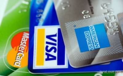 Mastercard и Visa прекращают работать в России. Пострадают новые репатрианты