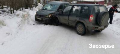 Водитель иномарки получила травмы в результате жесткого столкновения автомобилей под Петрозаводском