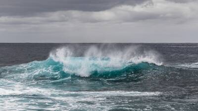Опасное волнение моря прогнозируется у берегов Итурупа