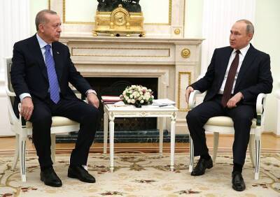Путин обсудил с Эрдоганом военный конфликт на Украине