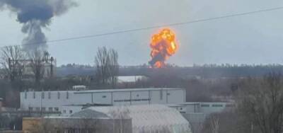 Россия обстреляла аэропорт в Виннице: Зеленский снова потребовал закрыть небо над Украиной