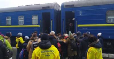 Из Киева эвакуировали тысячу человек: детей-сирот, детей и взрослых с инвалидностью и оказавшихся в сложных жизненных обстоятельствах, — Кличко
